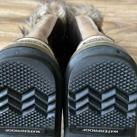Sorel Joan of Arctic Boots Cattail Chocolate