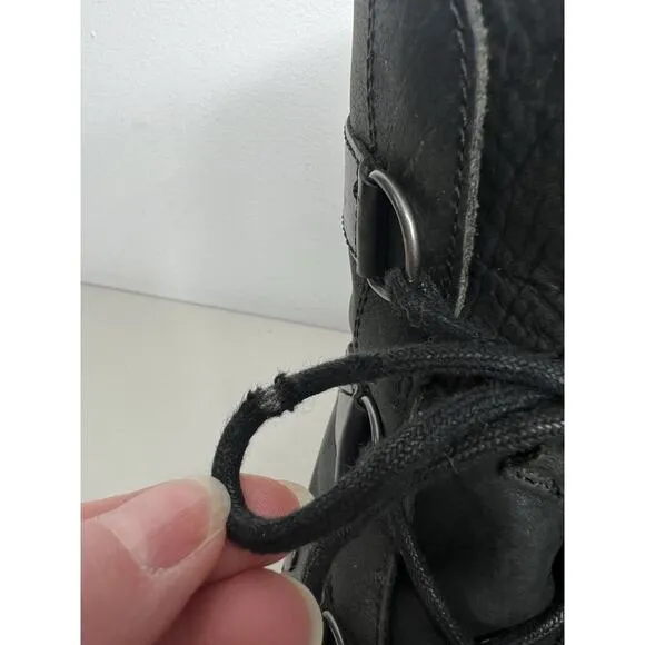 Sorel Joan of Arctic Wedge Black Leather Boots Women’s Size 9