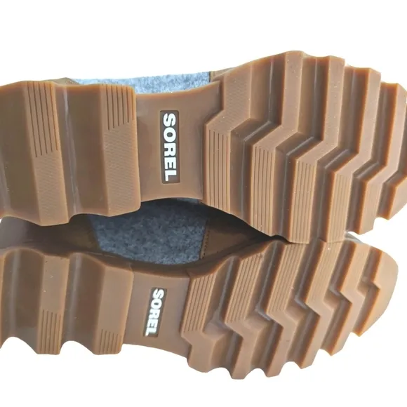 Sorel Joan of Arctic Wedge III Lexie - Waterproof Taffy/Gum...Size 8.5