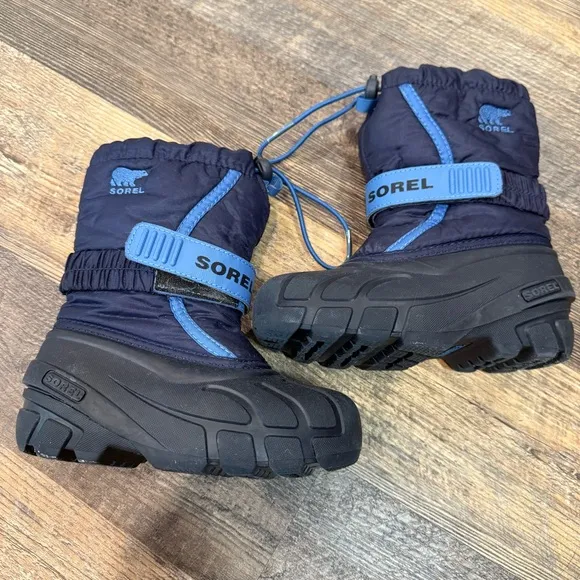 Sorel Kids Navy FlurryWaterproof Insulated Snow Boot Size 11