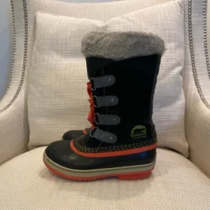 Sorel Kids Unisex Black Waterproof Winter Boots w Insulated Liner / Kids Size 3