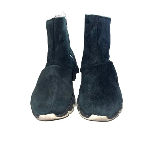 Sorel Kinetc Women Boots Size 6.5