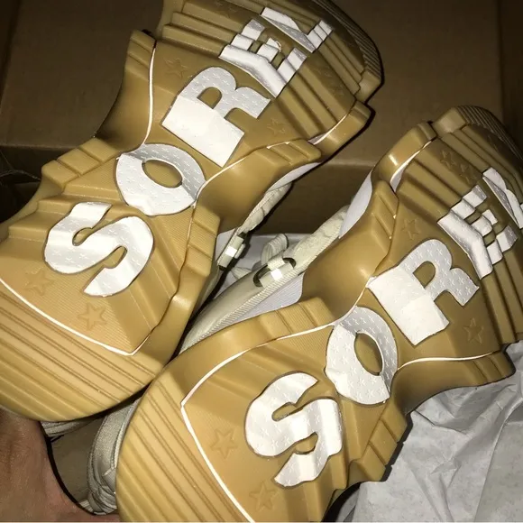 Sorel Kinetic Impact NXT Cold Weather Boots NIB
