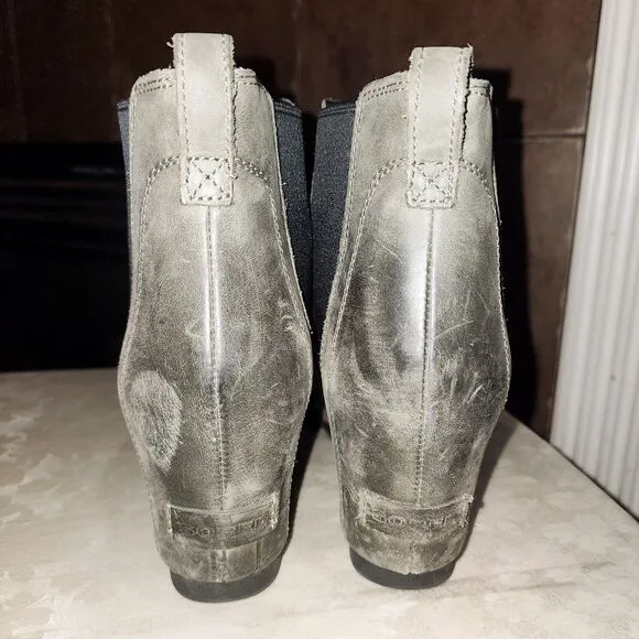 SOREL LEA Sz 10 Distressed Olive Green Leather Outdoor Snow Wedge Ankle Boots