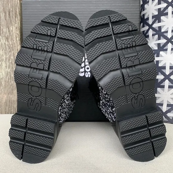 SOREL NEW Waterproof Lace Up Cozy Black Leather Moto Rain Winter Combat Boots