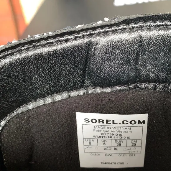SOREL NEW Waterproof Lace Up Cozy Black Leather Moto Rain Winter Combat Boots