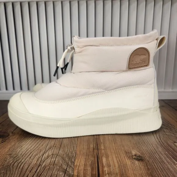Sorel Out N About IV Puffy Womens Sz 10 Cream Winter Fashion Ankle Booties Boots