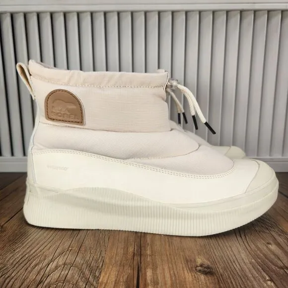Sorel Out N About IV Puffy Womens Sz 10 Cream Winter Fashion Ankle Booties Boots