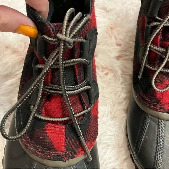Sorel Out N About Leather Duck Boots in Red Buffalo Plaid