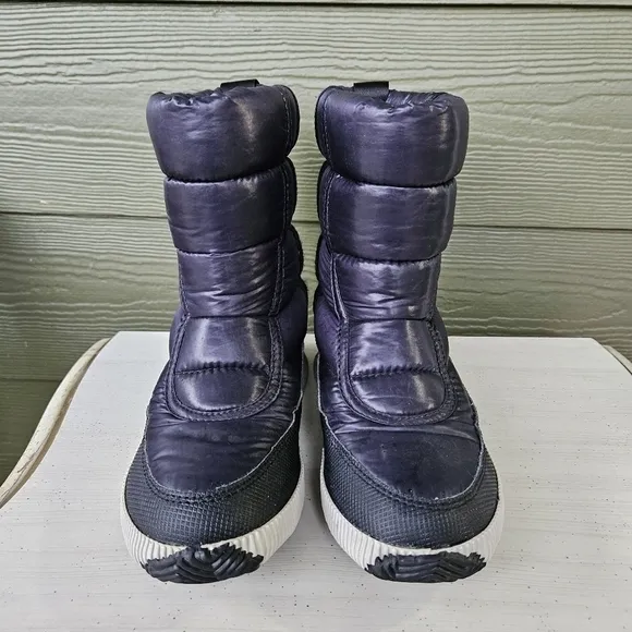SOREL Out’ N About Puffy Mid WATERPROOF Blue Black boots USA size 7.5 EU 38.5