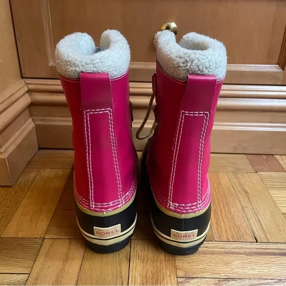 Sorel pink Caribou / Yoot Pack insulated snow boots size 5 NWOT