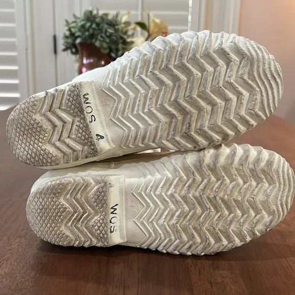 Sorel Snowcat tall Insulated wool liner. white canvas snow or barn boots Size 4
