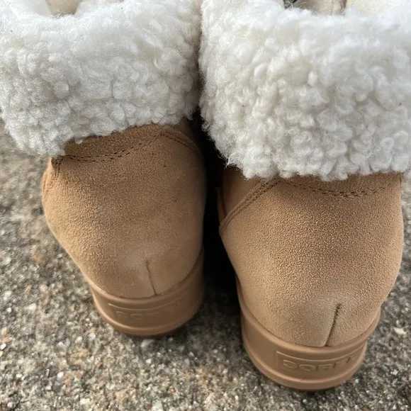 Sorel Tan suede wedge winter lace up boot waterproof new