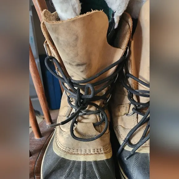 Sorel Tan/Beige Boots Men’s Size 12 Brown LeatherRubberMen's Black and Tan Boots