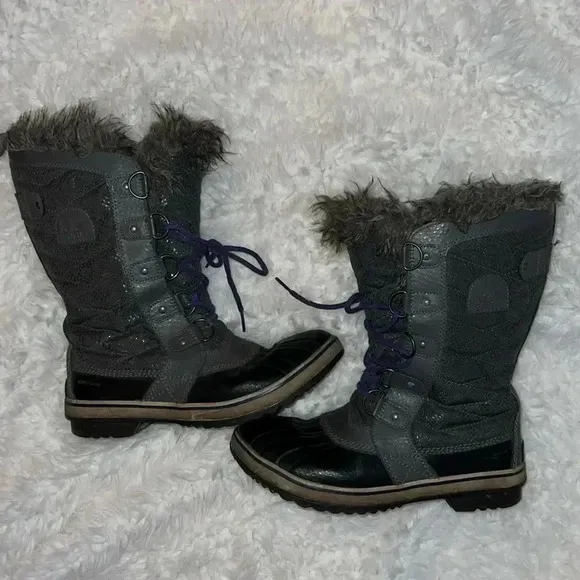 Sorel Tofino II Boots Women Size 8.5  NL2333-078 Gray Winter Faux Fur