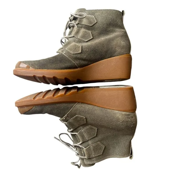 Sorel Toronto Boots Green Suede Lace Up Wedge Ankle Booties Waterproof Women 8.5