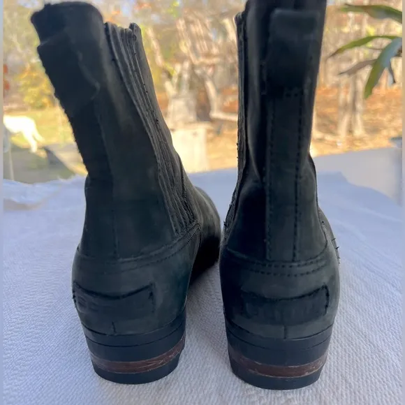 Sorel Women Leather Chelsea Boots Black 8.5