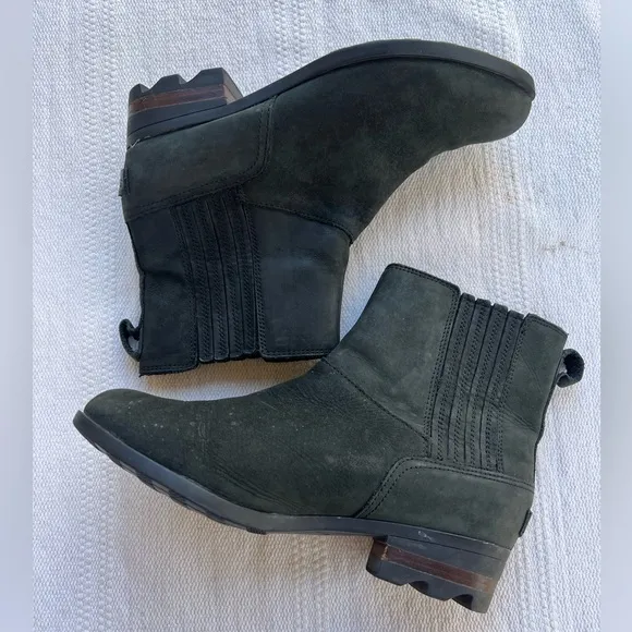 Sorel Women Leather Chelsea Boots Black 8.5