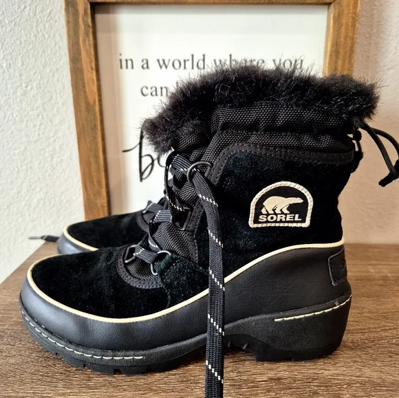 Sorel Women's Black Winter Boots Size 7