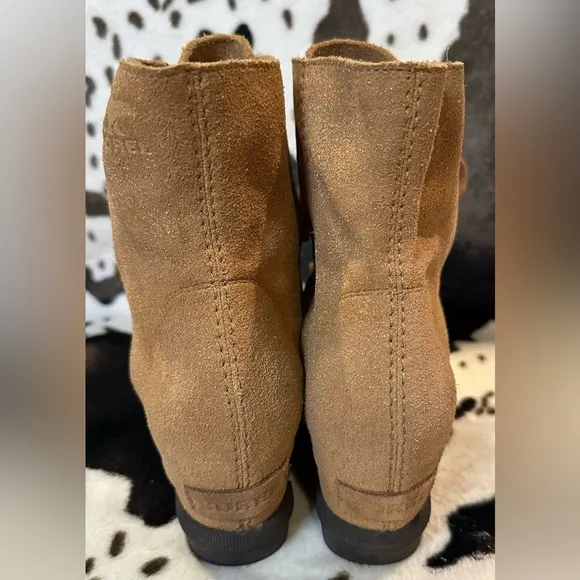 Sorel Women’s Joan of Arctic Wedge II Waterproof Suede Boots Size 5