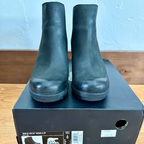 Sorel Women's Joan of Arctic Wedge II Zipper Fashion Boot