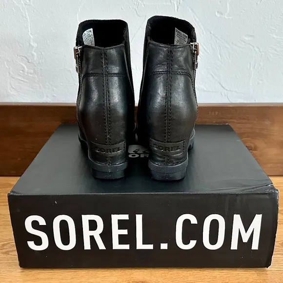 Sorel Women's Joan of Arctic Wedge II Zipper Fashion Boot