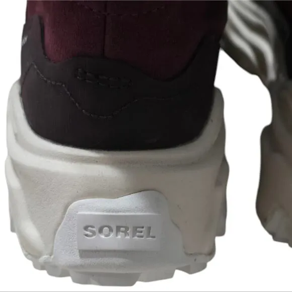 Sorel Women's Kinetic™ Breakthru Conquest Sneaker Boots Insulated Size 9 New!!!