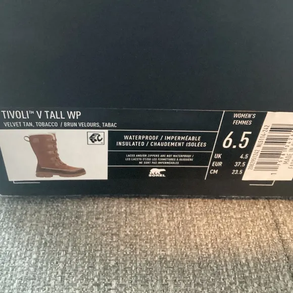 Sorel Women's Tivoli V Tall Waterproof Boots, size 6.5