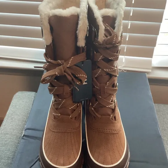 Sorel Women's Tivoli V Tall Waterproof Boots, size 6.5
