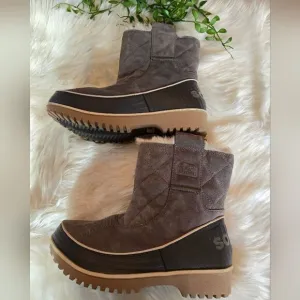 Sorel women's 7.5 winter boots