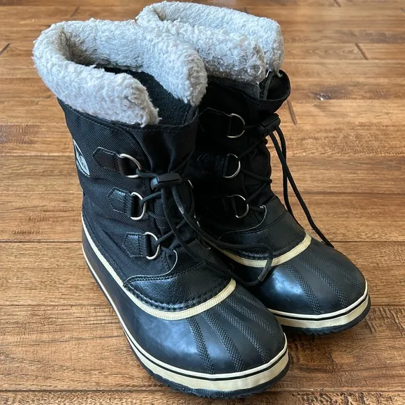 Sorel Yoot Pac Nylon Waterproof Insulated Winter Snow Boots Black Youth Size 6