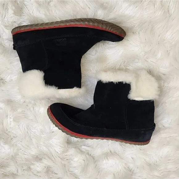 Sorel Black suede women's snoe boots