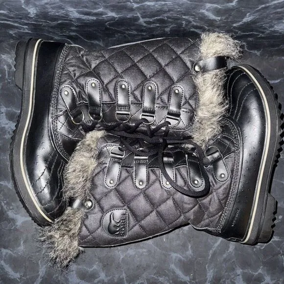 Sorel Tofino II Waterproof Black Winter Fur Outdoor Boots Womens Size 10.5