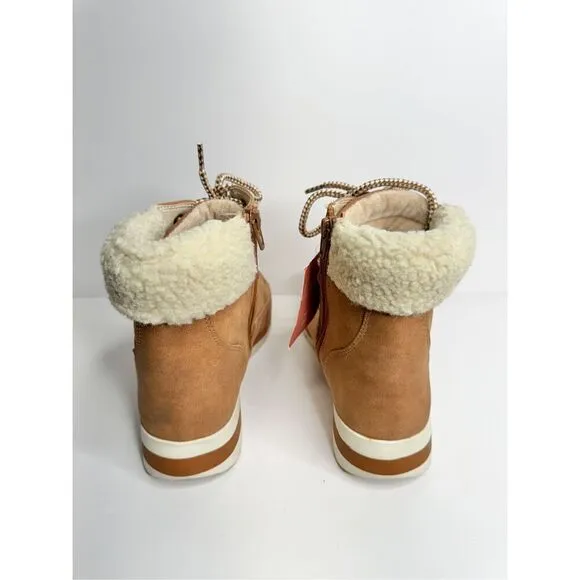 SOUL Naturalizer Hiker Boots Size 8 Wide Carey Brown Cold Weather Lace Up Style