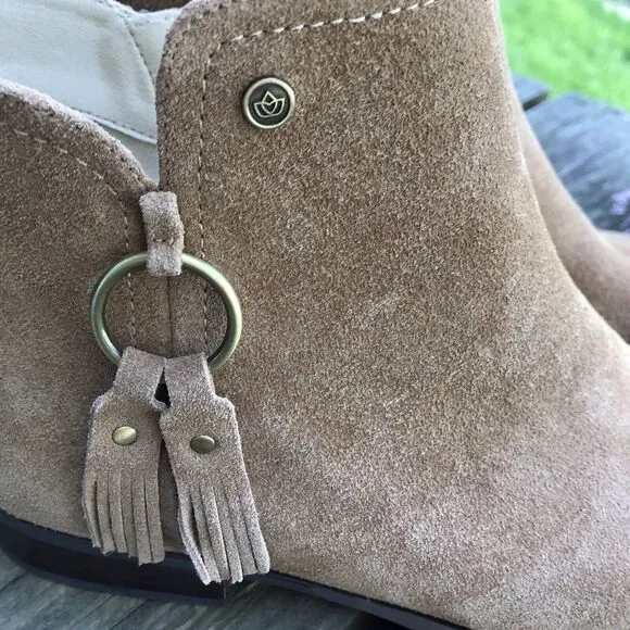 Spenco Orthotic Leather Ankle Boots - Abbey wheat 8 M Women's New Western