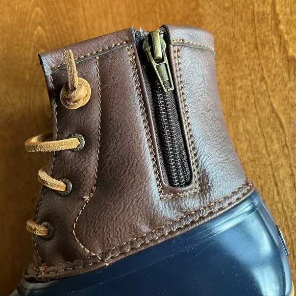 Sperry Saltwater boots girls 2 NIB