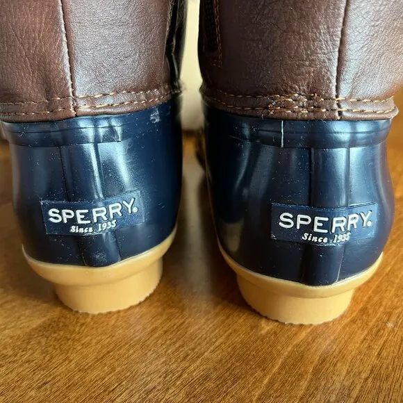 Sperry Saltwater boots girls 2 NIB