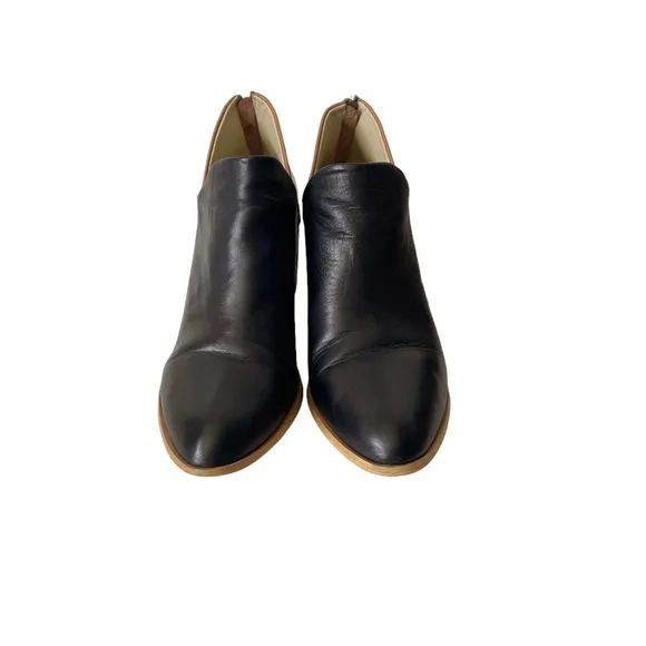 Sseko Two-Tone leather V Boot womens ankle boots size 8