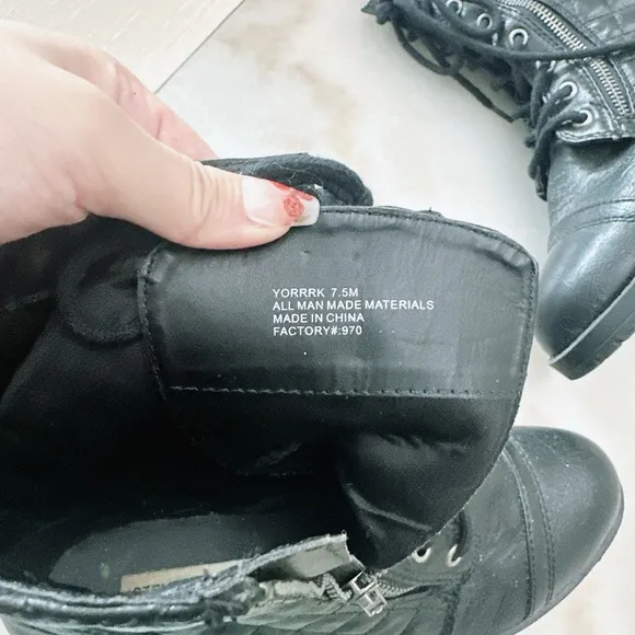 Steve Madden Combat Boots black leather/NWOB