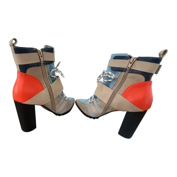 Steve Madden Illusion Women's Size 9 Blue Multi Boots Heels