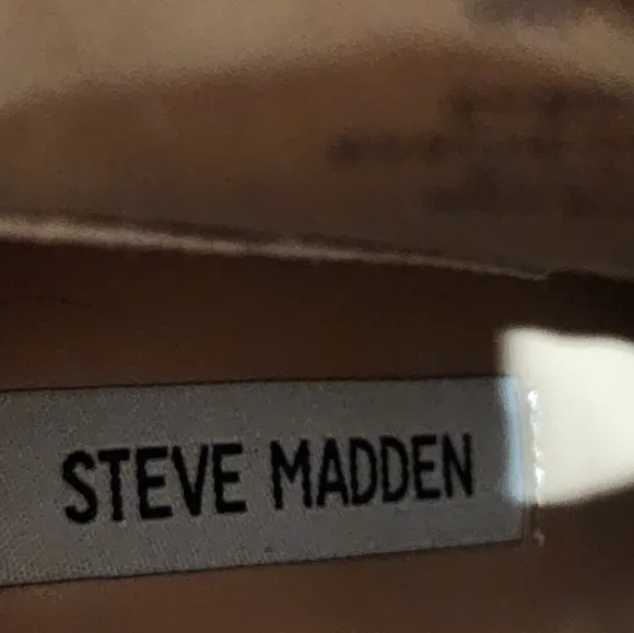 Steve Madden Vapor Boots in Mocha Size 9