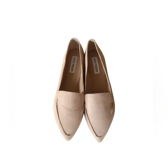 Steve Madden Women's Tan Loafer Flats Size 9M NWOT