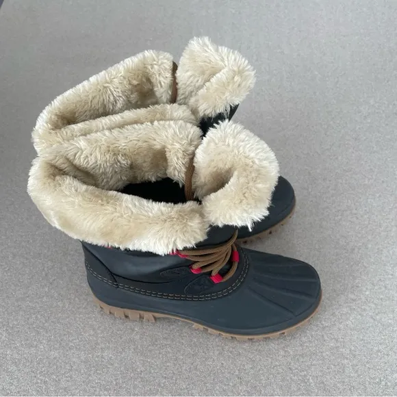 Storm by Cougar Waterproof Boots Size 6