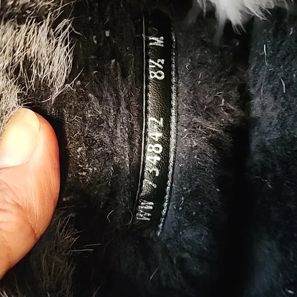 Stuart Weitsman Blizzard Shearling W/Fur Cuff Boots