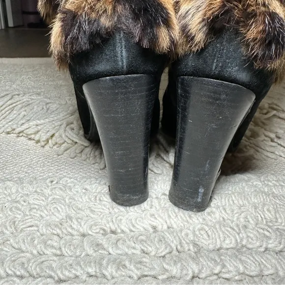 STUART WEITZMAN black / leopard suede and rabbit fur heeled ankle boots 9.5