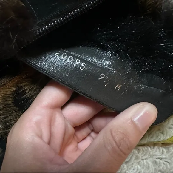 STUART WEITZMAN black / leopard suede and rabbit fur heeled ankle boots 9.5