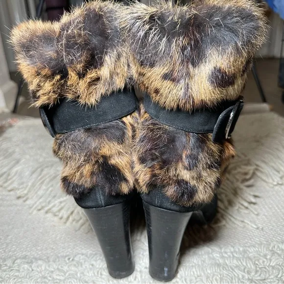 STUART WEITZMAN black / leopard suede and rabbit fur heeled ankle boots 9.5