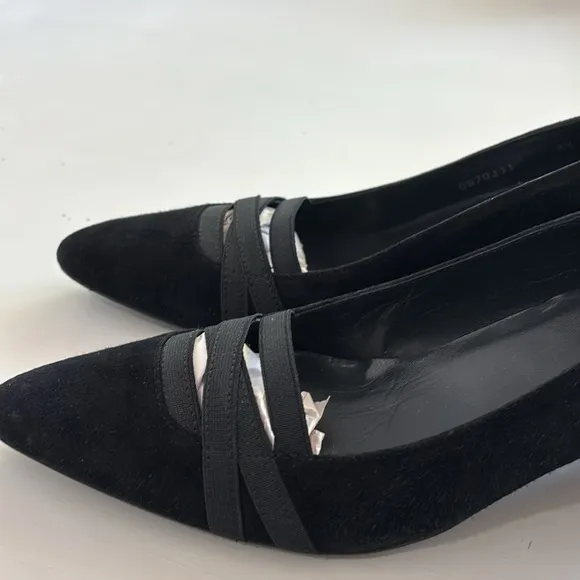 Stuart Weitzman Black Women's suede classic pumps Size 8.5N