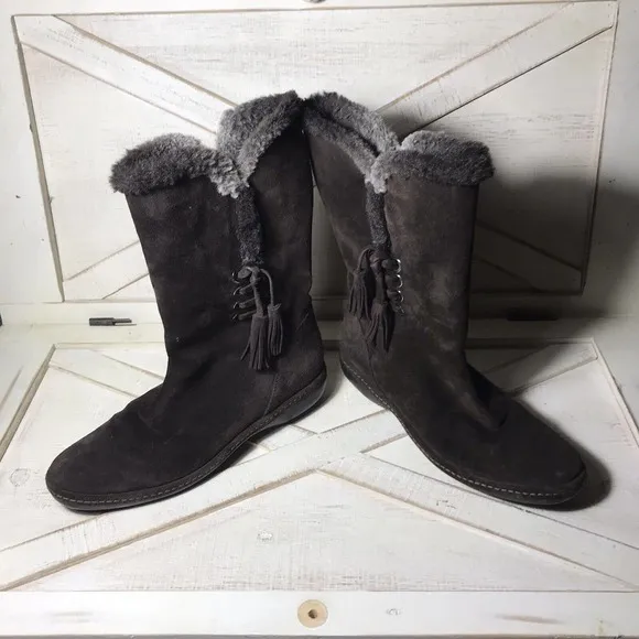 STUART WEITZMAN Brown Suede Fleece Lined Side Zip Tassel Winter Fur Boots Size 6