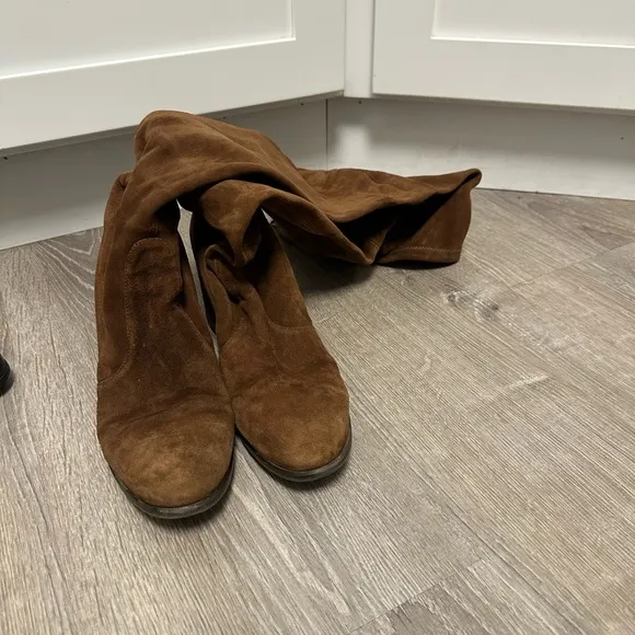 Stuart Weitzman Tieland Boots
